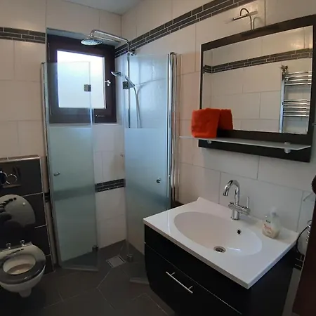 Anemoon In Millstatt By Interhome * ميلستاف