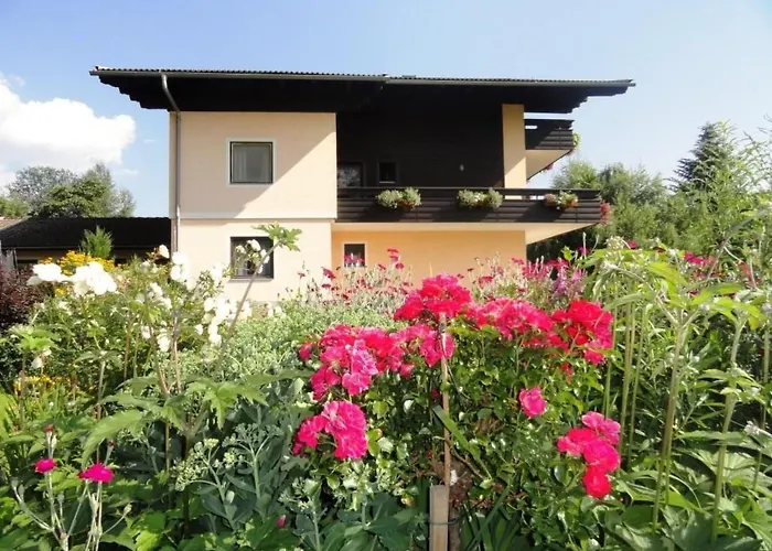 Anemoon In Millstatt By Interhome ميلستاف